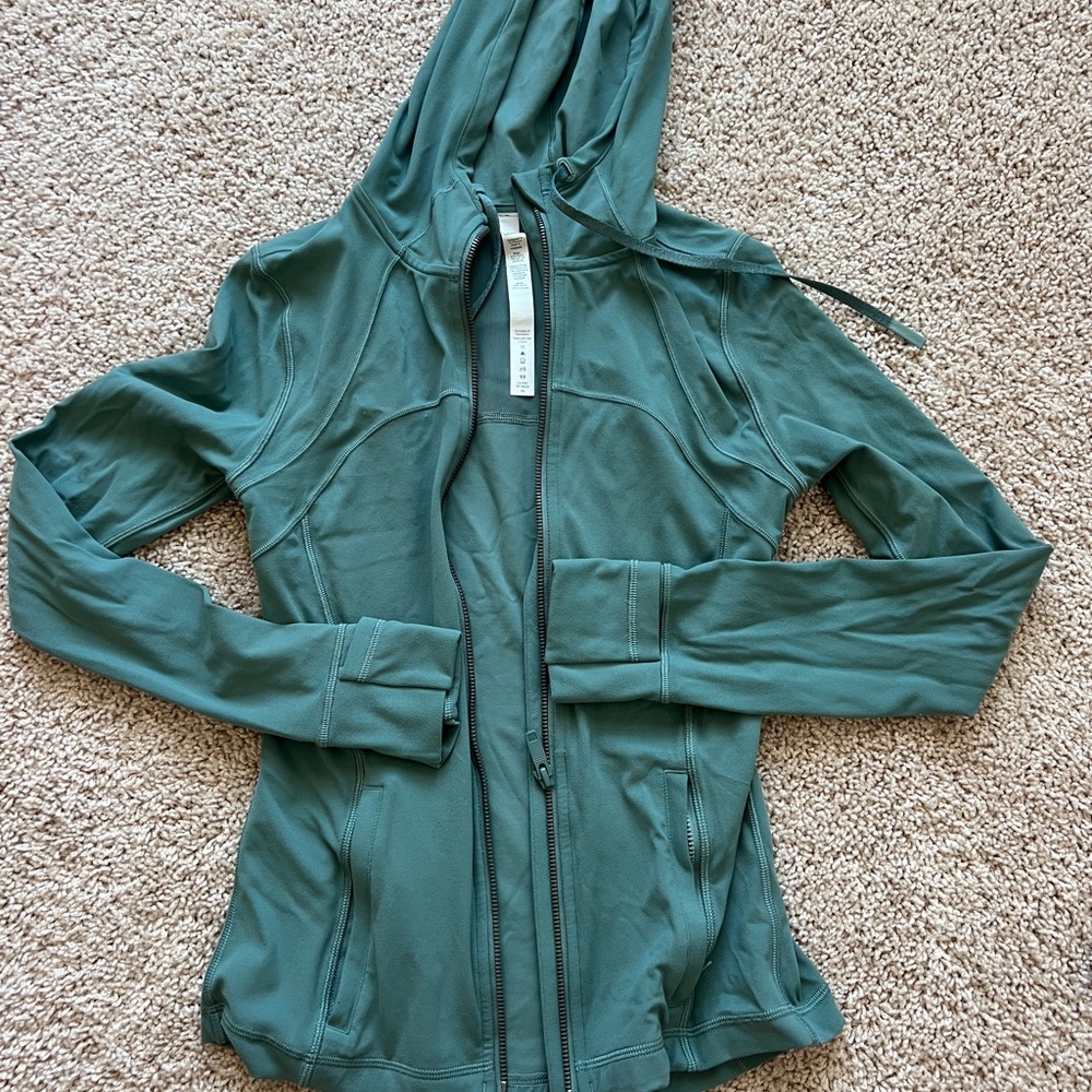 LULULEMON FULL ZIP HOODIE